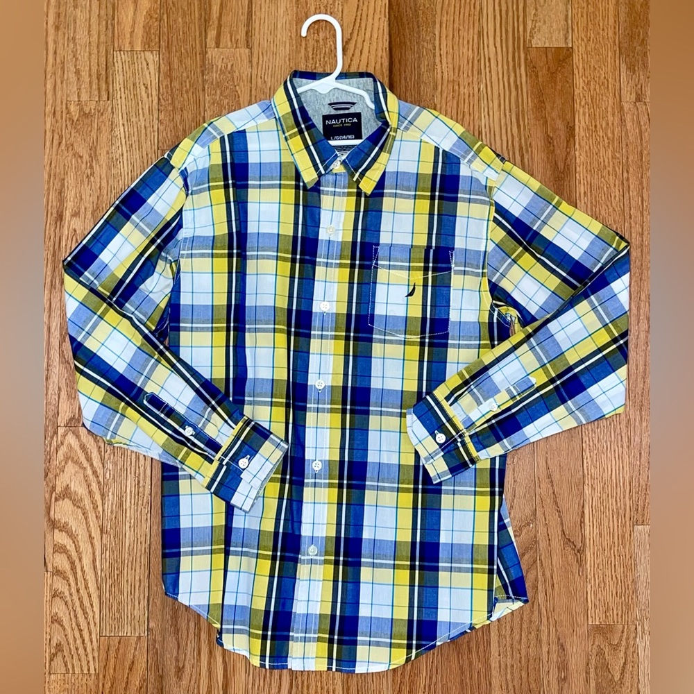 Boys Nautica Long Sleeved Button Down Shirt Size L